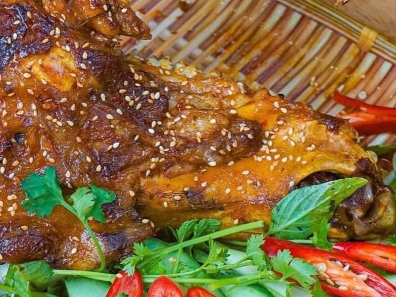2 cây bàng là quán nhậu Hội An nổi tiếng với đồ nhắm chất lượng