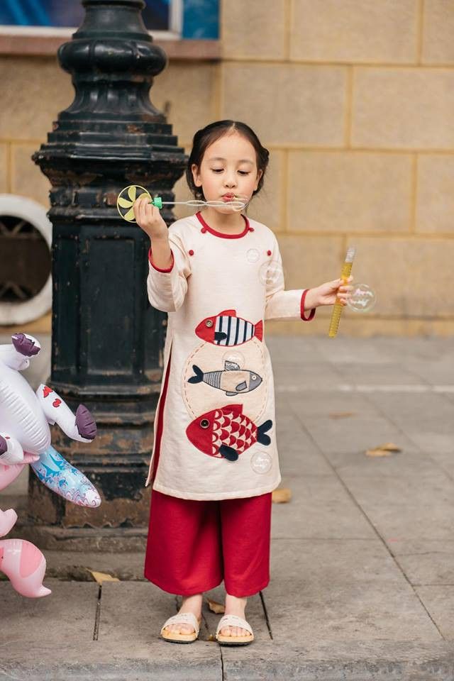 Mẫu áo dài cách tân cho trẻ em