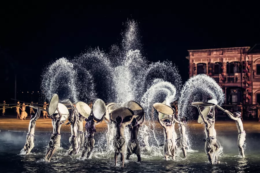 4 chi tiết nghệ thuật đầy ẩn ý trong show Ký Ức Hội An