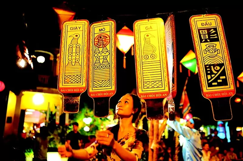 B&agrave;i Ch&ograve;i l&agrave; di sản văn h&oacute;a phi vật thể cần được bảo tồn