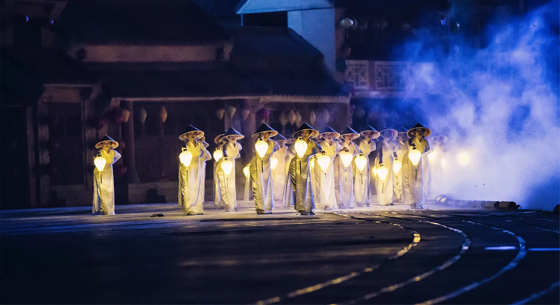 Làm sao để tận hưởng mọi giây phút trong Ký Ức Hội An show?