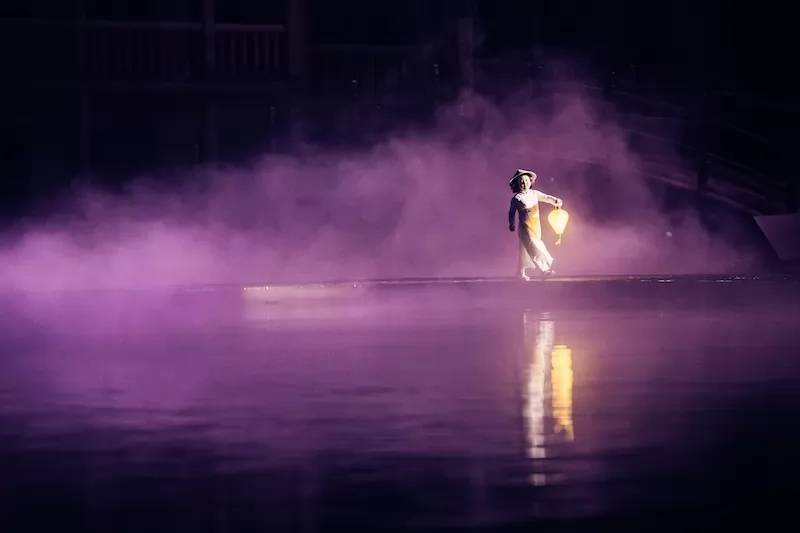 Hình tượng bé gái trong show 