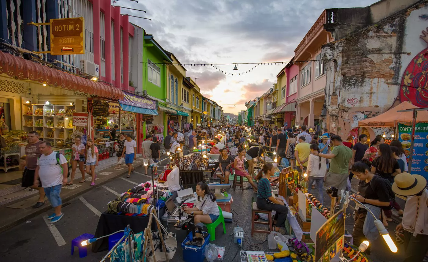 Ăn gì ở Hội An? TOP 10 địa điểm ăn uống 