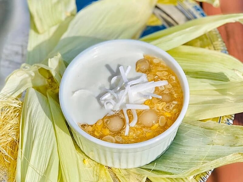 Chè bắp - món ngon Hội An níu lòng bao du khách