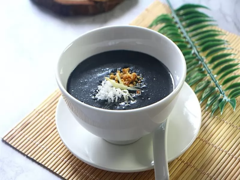 Ch&egrave; được l&agrave;m từ c&aacute;c loại hạt thanh m&aacute;t giải nhiệt cho ng&agrave;y Tết thanh tao