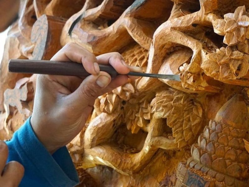 Chiêm ngưỡng những đôi bàn tay tài hoa của nghệ nhân làng Kim Bồng