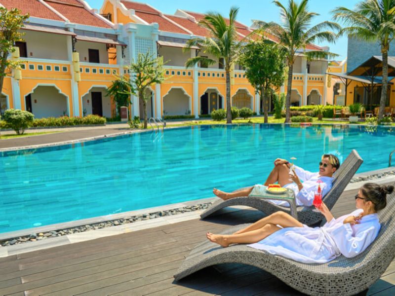 Chọn khách sạn đẹp ở Hội An - nơi có hồ bơi mát mẻ