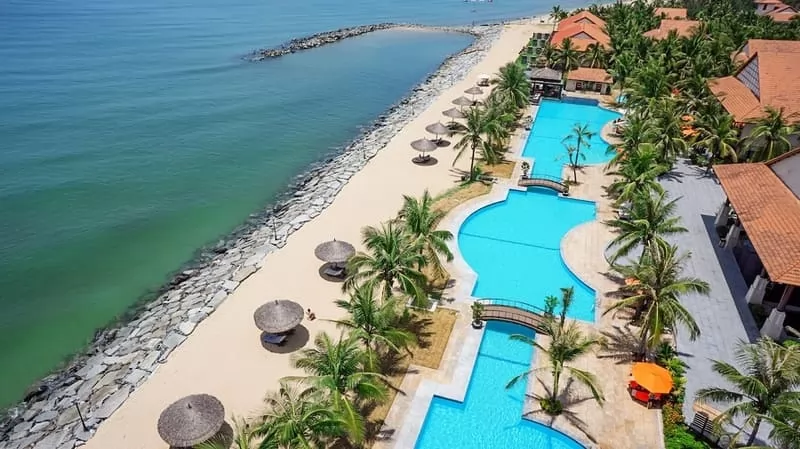Chốn nghỉ dưỡng Golden Sand Resort & Spa