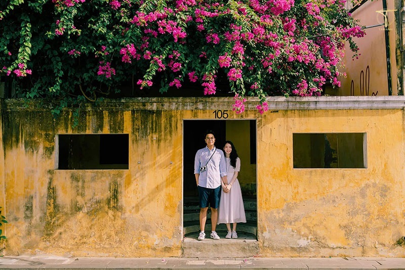 Gợi ý chọn trang phục du lịch Hội An buổi sáng