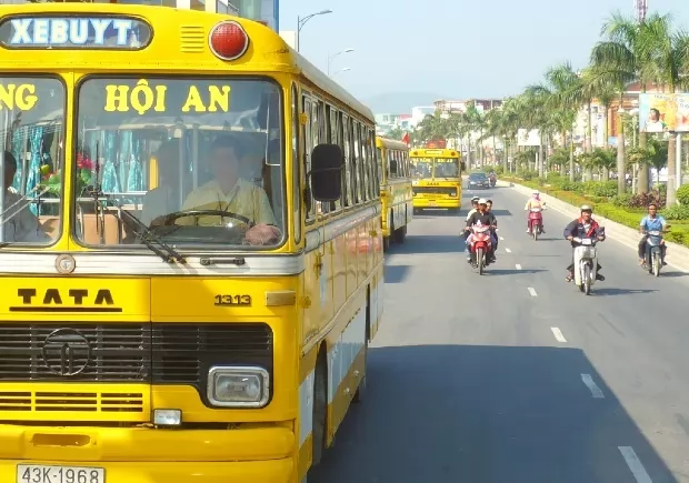 Có nhiều phương tiện di chuyển đến Hội An