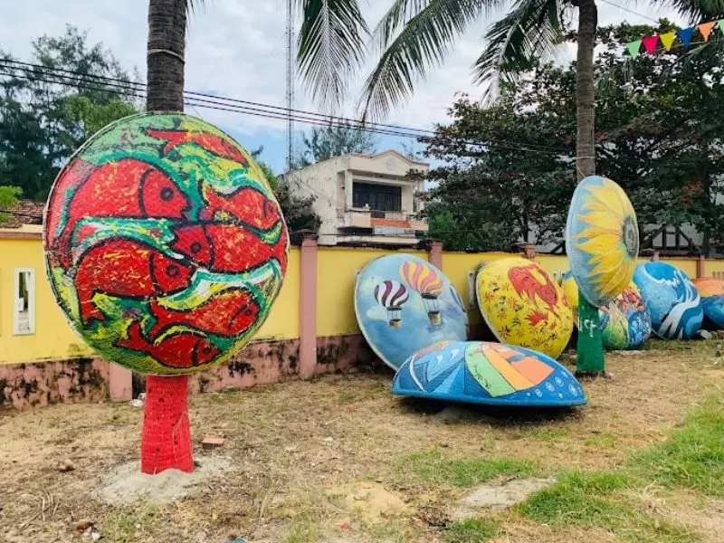 Cuộc sống của người d&acirc;n được thể hiện qua những t&aacute;c phẩm nghệ thuật