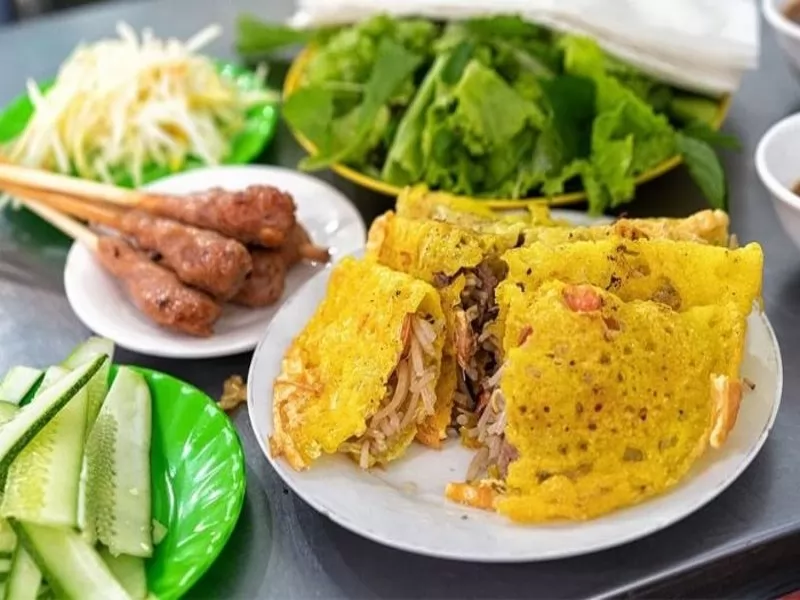 Đặc sản Hội An- bánh xèo, món ngon không thể bỏ lỡ