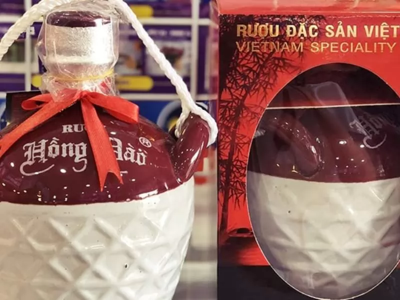 Đặc sản Hội An - Rượu Hồng Đ&agrave;o