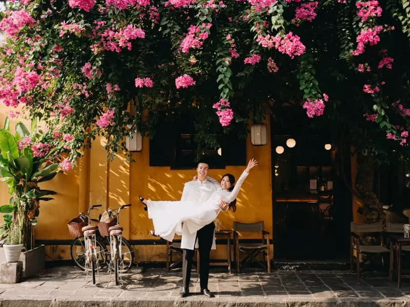 Điểm s&aacute;ng của ảnh đẹp ch&iacute;nh l&agrave; &aacute;nh s&aacute;ng tự nhi&ecirc;n v&agrave; g&oacute;c chụp tinh tế tại Hội An