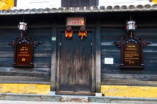Exploring the timeless beauty of Tan Ky Ancient House when travel to Hoi An