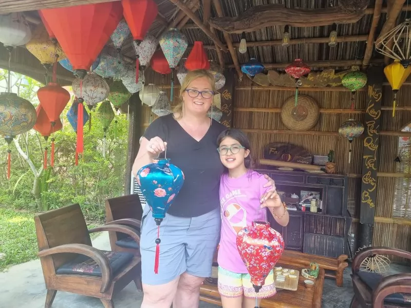 Gắn kết cảm x&uacute;c bằng hoạt động &yacute; nghĩa