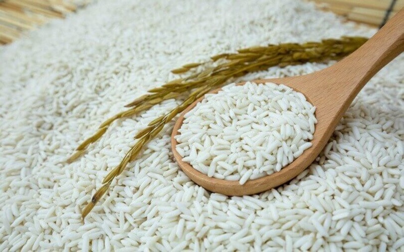 Gạo nếp là một trong những nguyên liệu chính để sản xuất rượu Hồng Đào
