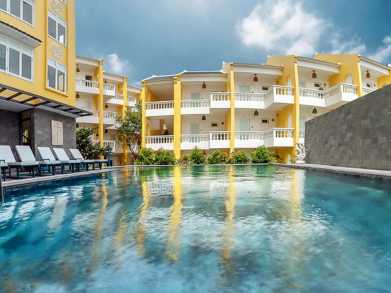 Hoi An Aurora Riverside Hotel & Spa với không gian yên bình để làm việc kết hợp nghỉ dưỡng