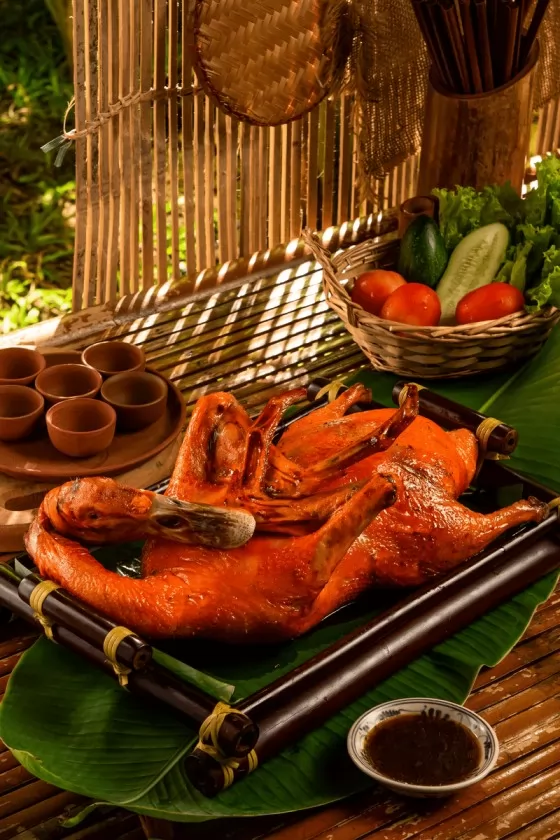 Khu Ẩm Thực L&agrave;ng Việt - Hội Tụ Đặc Sản Việt Nam