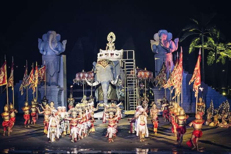 Ký Ức Hội An là một show diễn ca ngợi vẻ đẹp văn hóa, lịch sử của Hội An