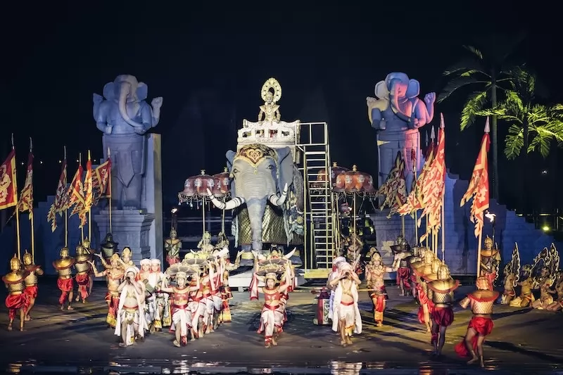 Top 5 sân khấu thực cảnh công phu nhất tại Việt Nam