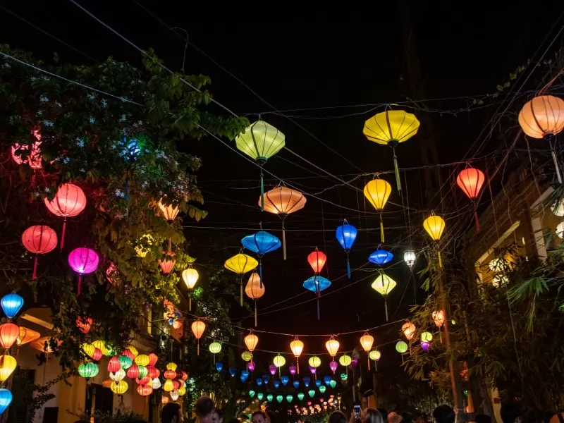 L&ecirc;n sẵn lịch tr&igrave;nh để tận hưởng từng ph&uacute;t gi&acirc;y ở Hội An