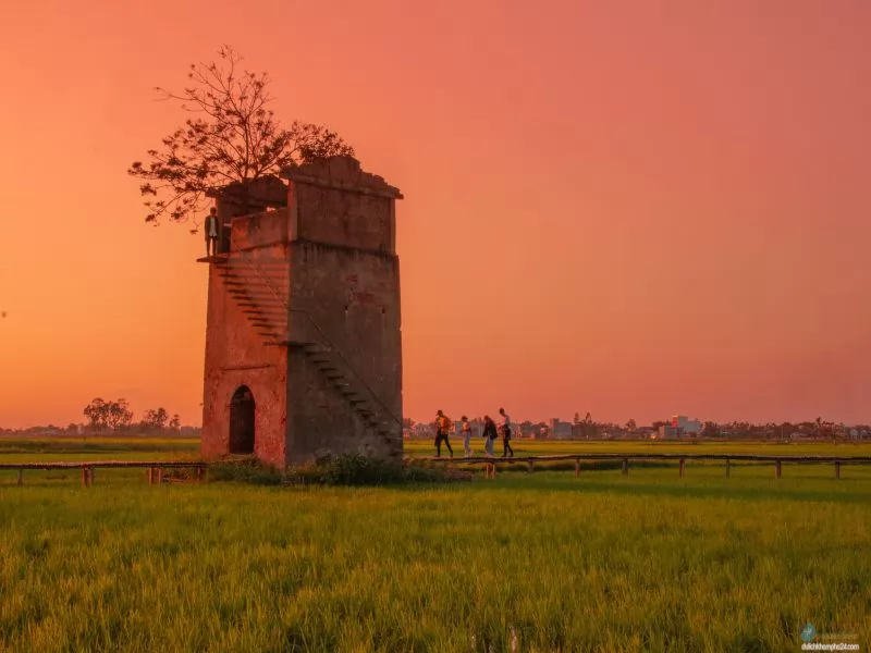 L&ograve; Gạch Cũ - Qu&aacute;n c&agrave; ph&ecirc; Hội An v&agrave;o xế chiều như một bức tranh tuyệt diệu