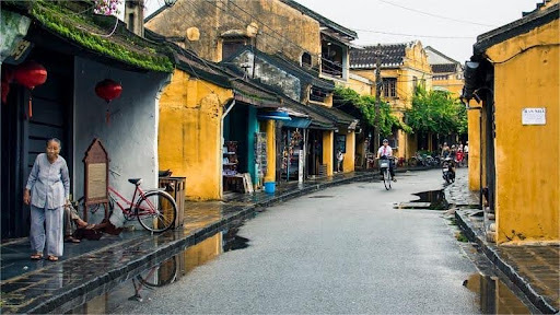 Lựa chọn và cân nhắc thời tiết khi đi du lịch Hội An