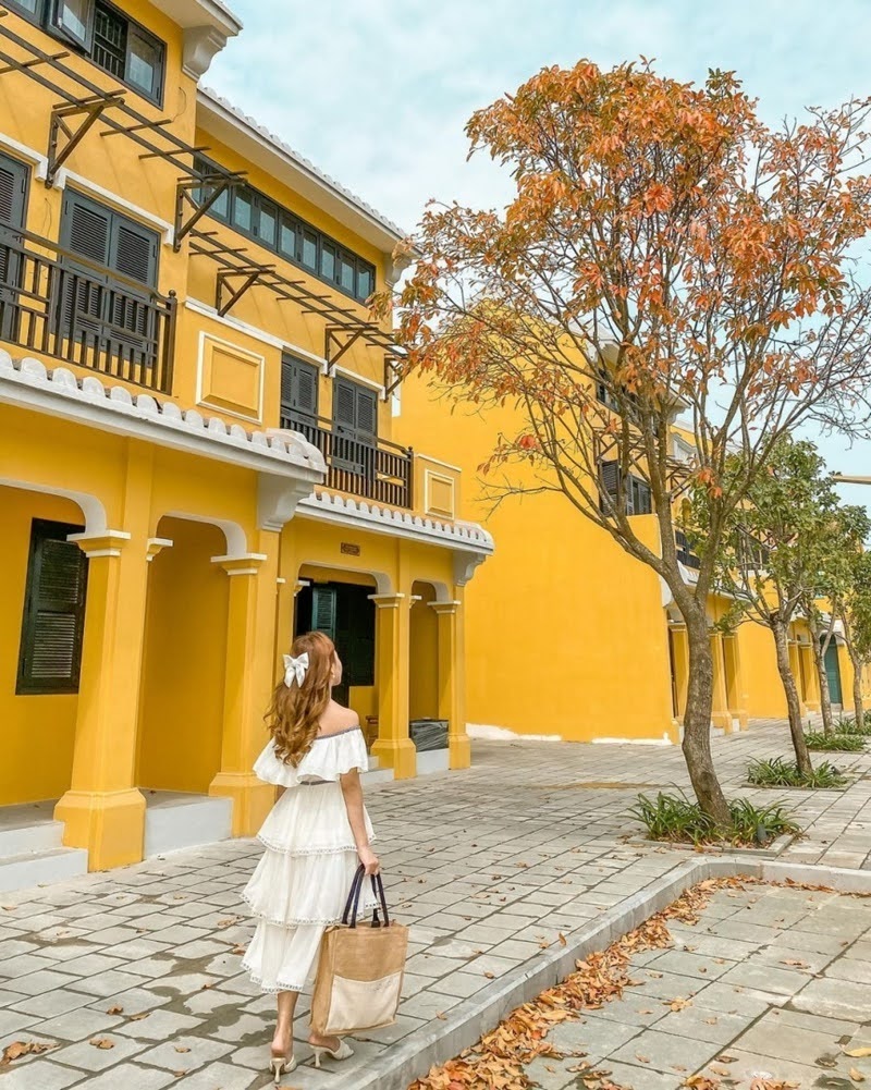 Màu vàng rực rỡ tại Đảo Ký Ức Hội An