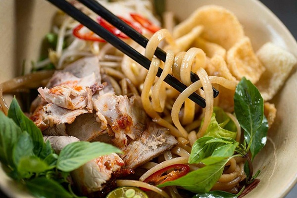 Cao lầu Hội An thơm ngon