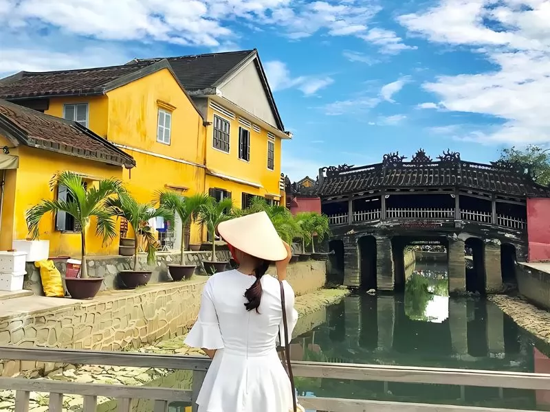 Dệt nên câu chuyện tình yêu cùng first-date khó quên tại phố Hội