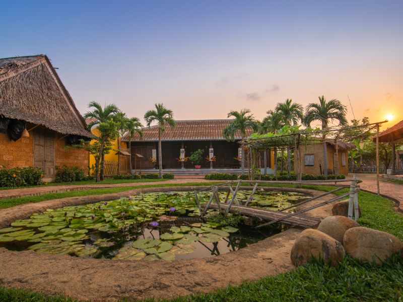 Một góc khung cảnh ở Làng Việt