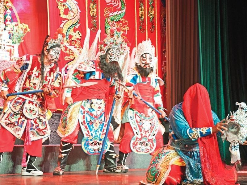 Nghệ thuật diễn xướng mang đậm dấu ấn văn hóa Việt Nam.