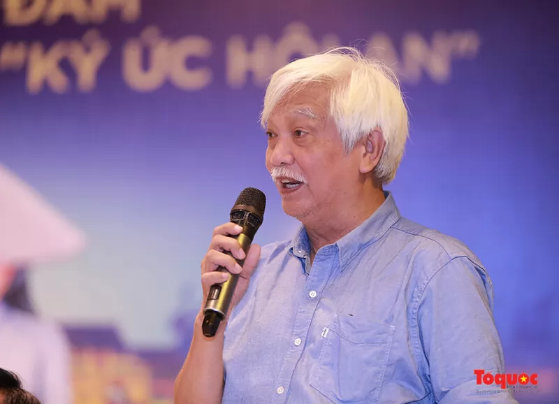 Nh&agrave; sử học Dương Trung Quốc