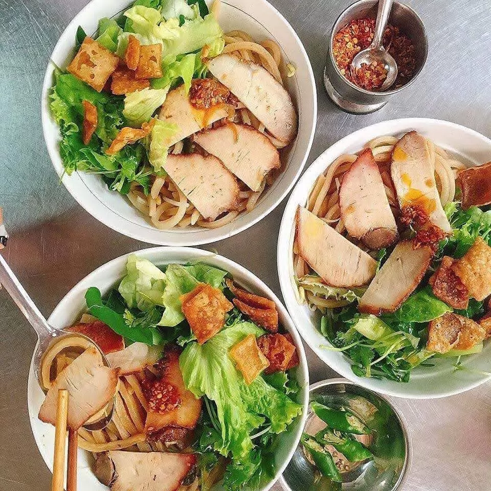 Những t&ocirc; cao lầu đầy hấp dẫn