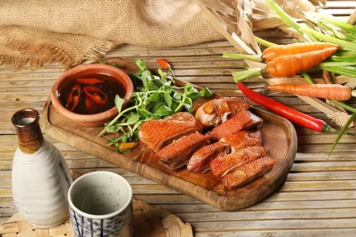 L&agrave;ng Trung Hoa rực rỡ sắc m&agrave;u với trải nghiệm ẩm thực độc đ&aacute;o