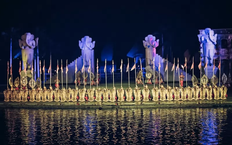 Show diễn K&yacute; Ức Hội An khiến bao du kh&aacute;ch trầm trồ