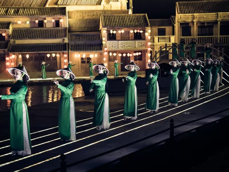 Show diễn K&yacute; Ức Hội An, một chương tr&igrave;nh biểu diễn nghệ thuật thực cảnh