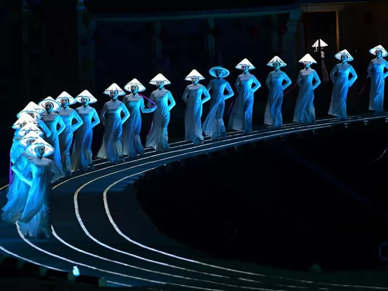 Show diễn thực cảnh lớn nhất Việt Nam mang đến cho du kh&aacute;ch những th&ocirc;ng điệp &yacute; nghĩa.