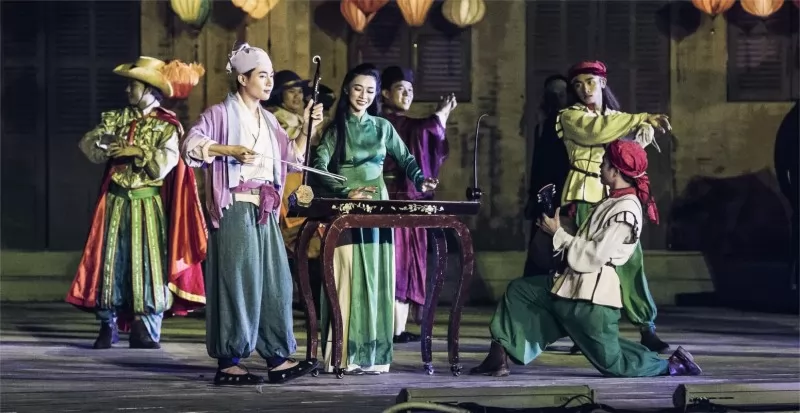 Sự kết hợp hoàn hảo giữa âm nhạc phương Đông và giai điệu phương Tây đặc sắc