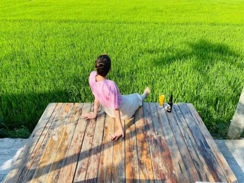 Tạm g&aacute;c những bộn bề trong l&ograve;ng thả m&igrave;nh v&agrave;o thi&ecirc;n nhi&ecirc;n tươi đẹp&nbsp;