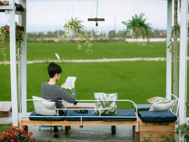 Thả t&acirc;m tr&iacute; v&agrave;o s&aacute;ch, hơi thở t&acirc;m hồn v&agrave;o thi&ecirc;n nhi&ecirc;n