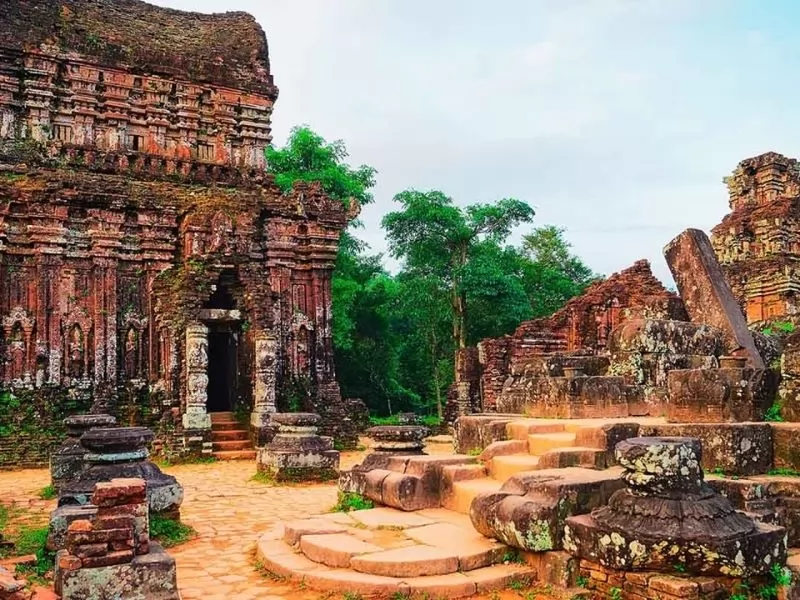 Th&aacute;nh địa Mỹ Sơn với lối kiến tr&uacute;c độc đ&aacute;o&nbsp;