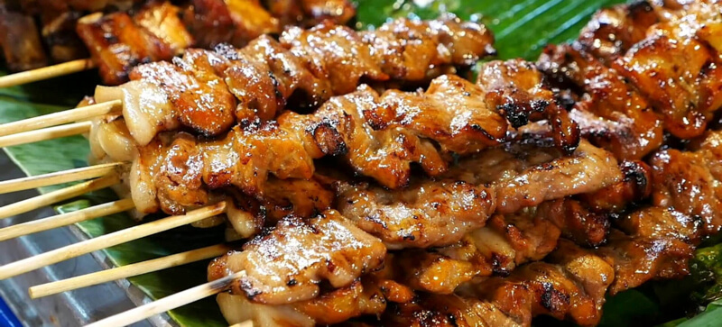 Thịt xiên nướng - Món ngon Hội An với hương thơm nức mũi