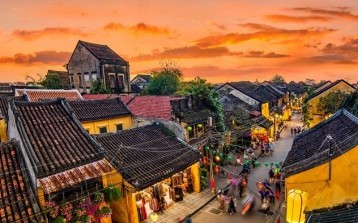 Du lịch Hội An mùa hè (Tháng 6–8): Hội An có gì chơi, ăn gì, ở đâu?