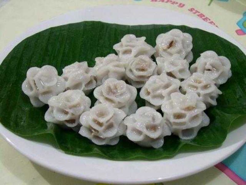Thưởng thức hoa hồng trắng Hội An- Bánh vạc