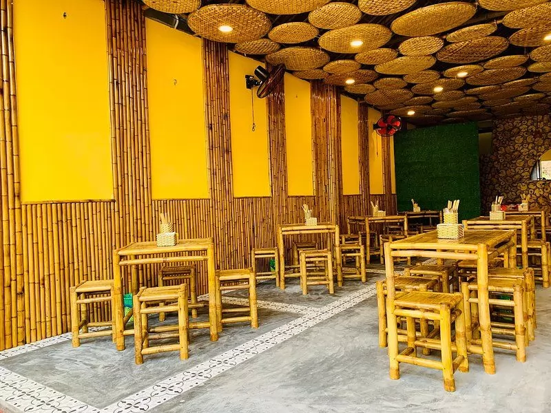 Trải nghiệm b&uacute;n đậu mắm t&ocirc;m Hội An trong kh&ocirc;ng gian truyền thống tại Qu&aacute;n Cuội